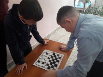 Школьный турнир по шашкам. 
